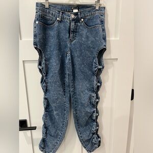EUC  Venus Jeans